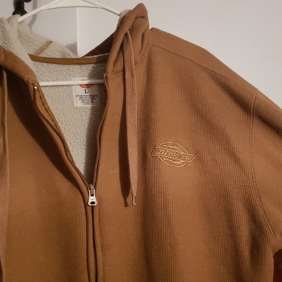 Sweater - Picture 2 of 3